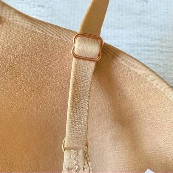 Le Mystere Sheer Seduction Balconette Bra Nude 34B - Picture 7 of 11